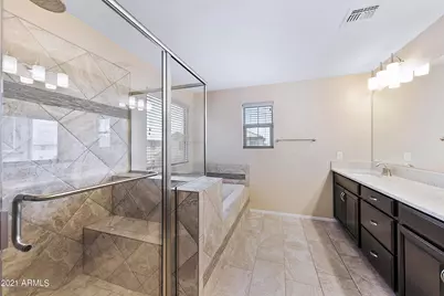 4634 E Tierra Buena Lane, Phoenix, AZ 85032 - Photo 7