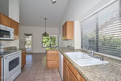 9232 W Behrend Drive, Peoria, AZ 85382 - Photo 13