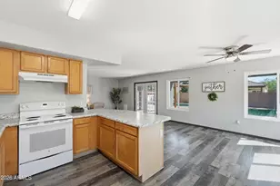 2585 E Harrison Ct, Gilbert, AZ 85295 - Photo 11