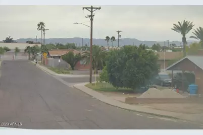 3529 E Palm Lane, Phoenix, AZ 85008 - Photo 13