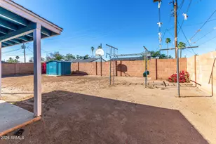 2344 E School Dr, Phoenix, AZ 85040 - Photo 19