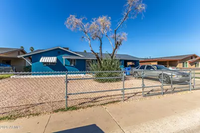 2344 E School Drive, Phoenix, AZ 85040 - Photo 3