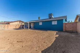 2344 E School Dr, Phoenix, AZ 85040 - Photo 21