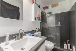 2344 E School Dr, Phoenix, AZ 85040 - Photo 11