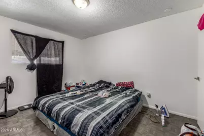 2344 E School Drive, Phoenix, AZ 85040 - Photo 9