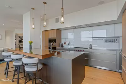 5000 N Camelback Ridge Drive #208, Scottsdale, AZ 85251 - Photo 3