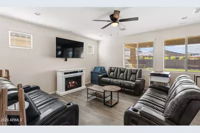 16759 W Canterbury Drive, Surprise, AZ 85388 - Photo 5