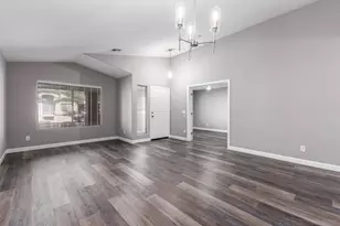 2313 W Straight Arrow Ln, Phoenix, AZ 85085 - Photo 27