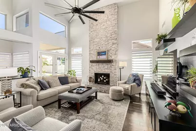 1605 E Saltsage Drive, Phoenix, AZ 85048 - Photo 9