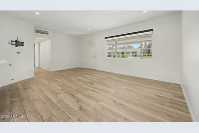 210 E El Camino Drive, Phoenix, AZ 85020 - Photo 9