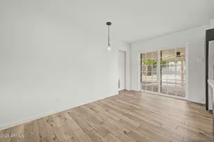 210 E El Camino Dr, Phoenix, AZ 85020 - Photo 11