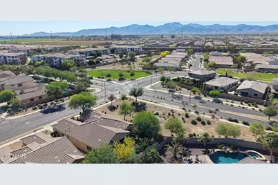 16514 W Mescal Street, Surprise, AZ 85388 - Photo 51