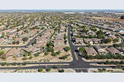 16514 W Mescal Street, Surprise, AZ 85388 - Photo 57