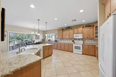 16514 W Mescal Street, Surprise, AZ 85388 - Photo 23