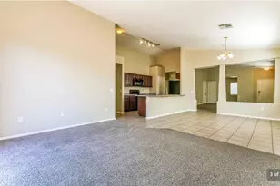 7002 S 40th Ln, Phoenix, AZ 85041 - Photo 3