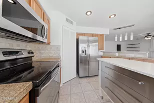 807 E Morelos St, Chandler, AZ 85225 - Photo 7