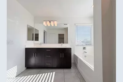 42497 W Ramirez Drive, Maricopa, AZ 85138 - Photo 7