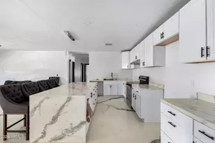 6831 W Mary Jane Ln, Peoria, AZ 85382 - Photo 3