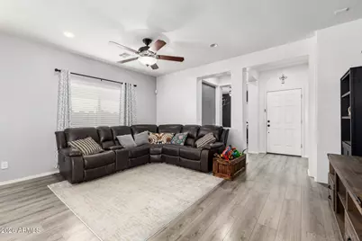 8924 N 182nd Avenue, Waddell, AZ 85355 - Photo 3