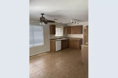 16575 W Moreland Street, Goodyear, AZ 85338 - Photo 3