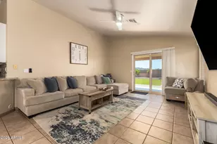 2017 E Aire Libre Ave, Phoenix, AZ 85022 - Photo 7