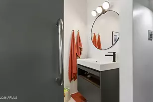 1318 W Glenn Dr, Phoenix, AZ 85021 - Photo 31