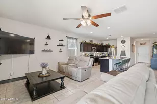 3013 S 78th Dr, Phoenix, AZ 85043 - Photo 13