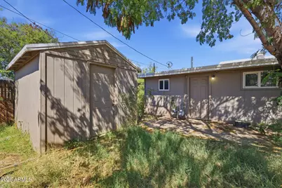 2041 W Georgia Avenue, Phoenix, AZ 85015 - Photo 31