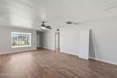 2041 W Georgia Avenue, Phoenix, AZ 85015 - Photo 11