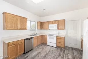 22708 E Carla Vista Dr, Mesa, AZ 85212 - Photo 11