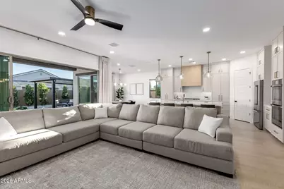 4423 W Park View Lane, Glendale, AZ 85310 - Photo 17