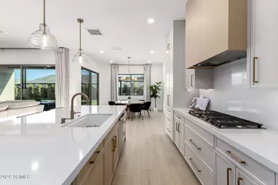 4423 W Park View Lane, Glendale, AZ 85310 - Photo 13