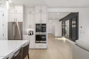 4423 W Park View Ln, Glendale, AZ 85310 - Photo 15