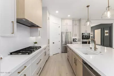 4423 W Park View Lane, Glendale, AZ 85310 - Photo 15
