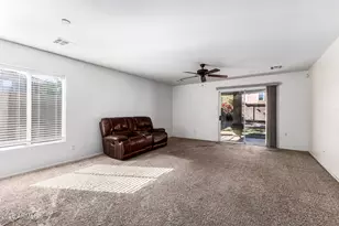 25278 W Parkside Ln S, Buckeye, AZ 85326 - Photo 11