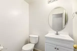 25278 W Parkside Ln S, Buckeye, AZ 85326 - Photo 13