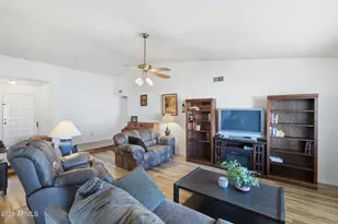 10121 W Montecito Ave, Phoenix, AZ 85037 - Photo 9