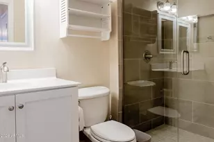 14054 N Palm Ridge Dr W, Sun City, AZ 85351 - Photo 15