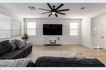 10056 E Trent Avenue, Mesa, AZ 85212 - Photo 7