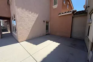 7763 W Pipestone Pl, Phoenix, AZ 85035 - Photo 9