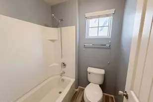 7763 W Pipestone Pl, Phoenix, AZ 85035 - Photo 23