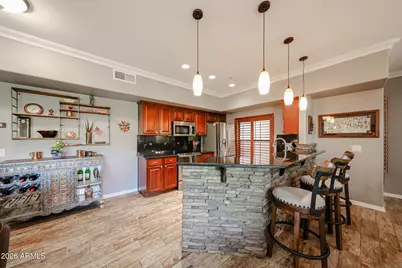 20660 N 40th Street #2032, Phoenix, AZ 85050 - Photo 1