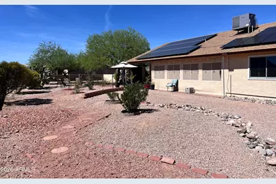 10361 W Buena Vista Drive, Arizona City, AZ 85123 - Photo 57