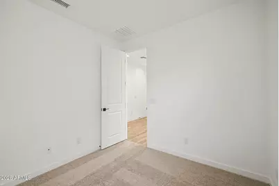 18182 W Elizabeth Avenue, Goodyear, AZ 85338 - Photo 27