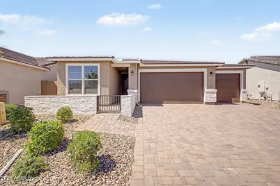 18182 W Elizabeth Avenue, Goodyear, AZ 85338 - Photo 1
