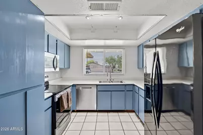 4916 W Grovers Avenue, Glendale, AZ 85308 - Photo 3