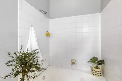 2929 W Yorkshire Drive #2074, Phoenix, AZ 85027 - Photo 11