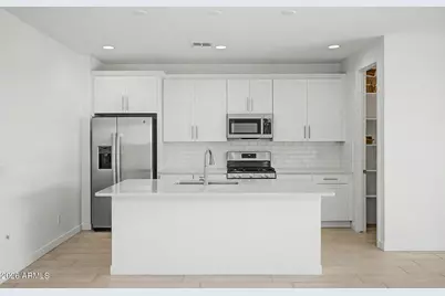 18191 W Elizabeth Avenue, Goodyear, AZ 85338 - Photo 5