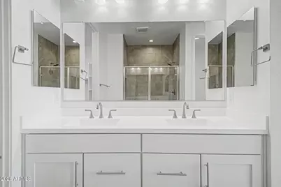 18191 W Elizabeth Avenue, Goodyear, AZ 85338 - Photo 17