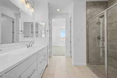 18191 W Elizabeth Avenue, Goodyear, AZ 85338 - Photo 19